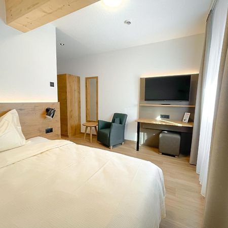 Hotel Olympica Brig Ngoại thất bức ảnh